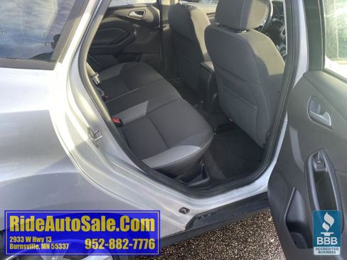 Used 2013 Ford Focus SE image 16