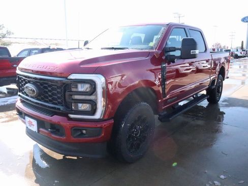 New 2026 Ford F250 XLT w/ XLT Premium Package AWD/4WD image 9