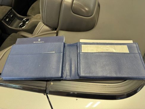 Used 2016 Maserati GranTurismo MC image 36