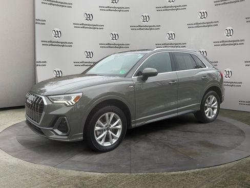 Used 2024 Audi Q3 2.0T Premium image 1