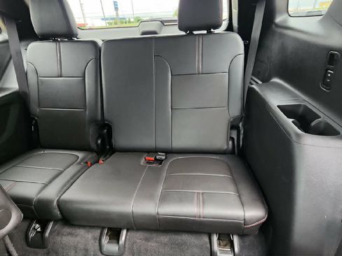 Used 2023 Chevrolet Traverse RS AWD/4WD image 26
