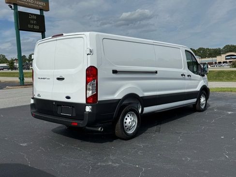 New 2025 Ford Transit 250 Base image 4