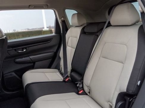 Used 2025 Honda CR-V EX image 19