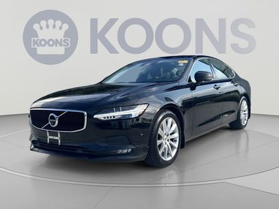 Used 2017 Volvo S90 T6 Momentum w/ Vision Package