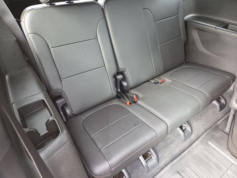 Certified 2023 Chevrolet Traverse High Country w/ LPO, Floor Liner Package image 20