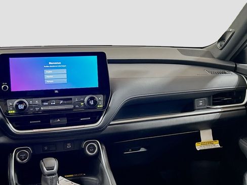 New 2026 Toyota Grand Highlander AWD Hybrid image 23