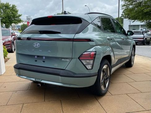 New 2025 Hyundai Kona SEL image 7
