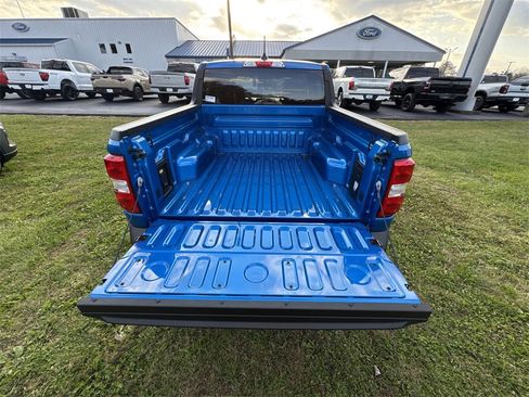 New 2025 Ford Maverick XLT w/ Equipment Group 301A image 23