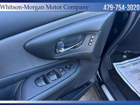 Used 2024 Nissan Murano SL image 12