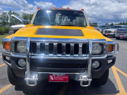 Used 2007 HUMMER H3 AWD/4WD image 3