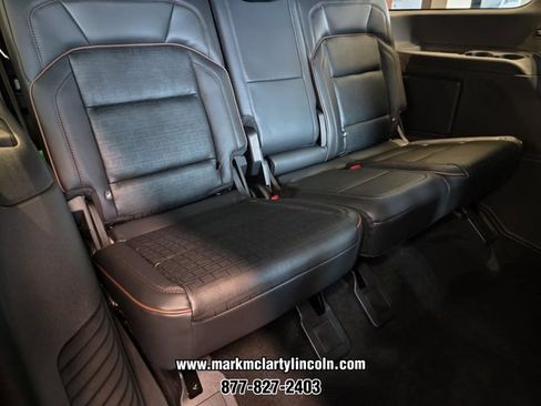 New 2026 Lincoln Navigator Black Label AWD/4WD image 8