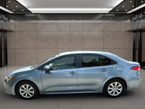 Used 2020 Toyota Corolla LE FWD image 6