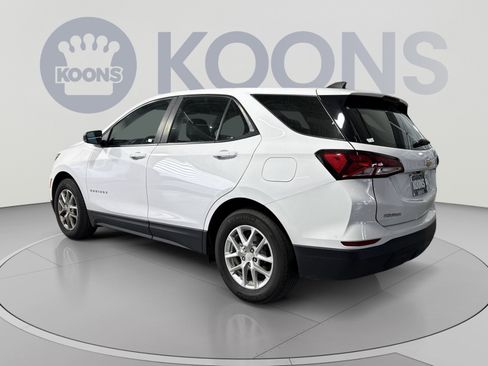 Used 2023 Chevrolet Equinox LS FWD image 8