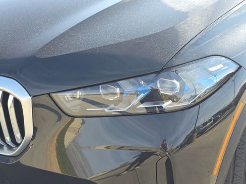 Used 2025 BMW X5 xDrive50e image 30
