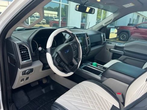 Used 2016 Ford F150 XLT w/ Equipment Group 301A Mid RWD image 5