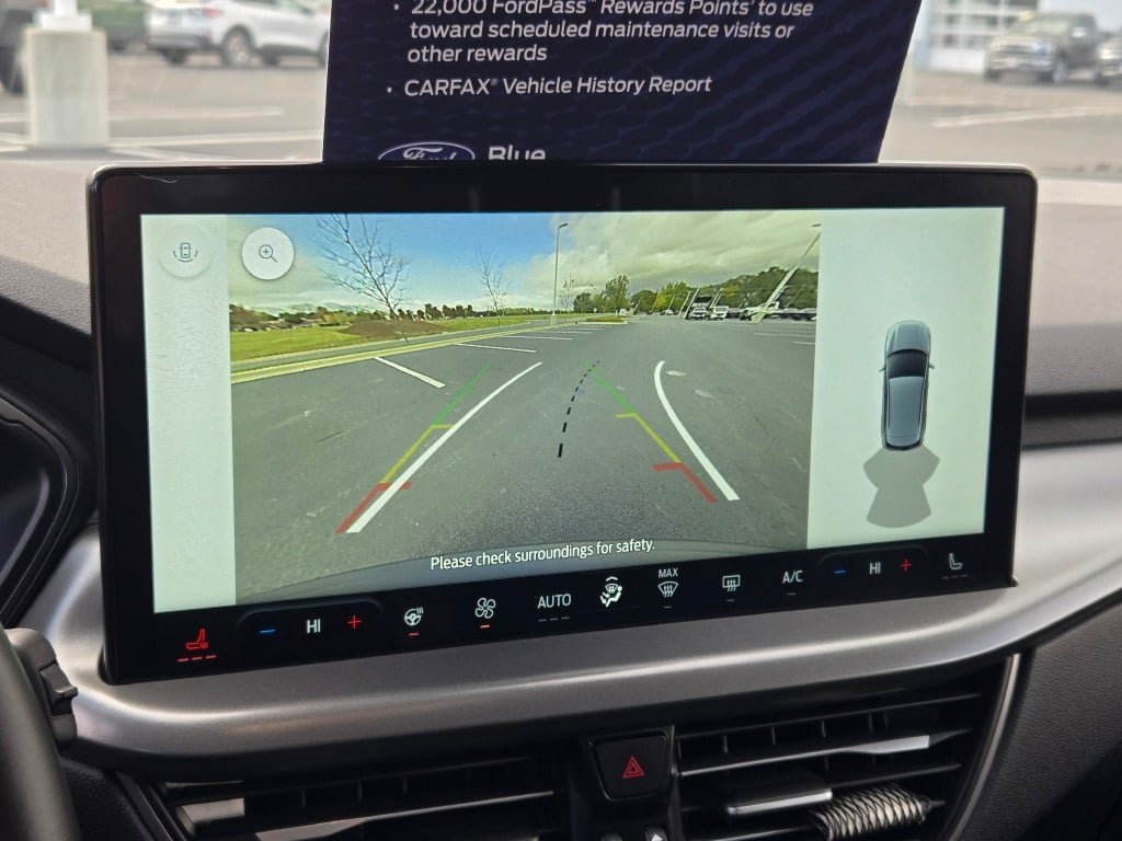 Certified 2025 Ford Escape SE FWD image 25