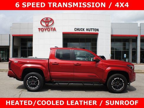 Used 2025 Toyota Tacoma TRD Sport w/ TRD Sport Premium Package AWD/4WD image 1