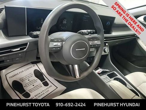 Used 2025 Hyundai Sonata SEL image 8