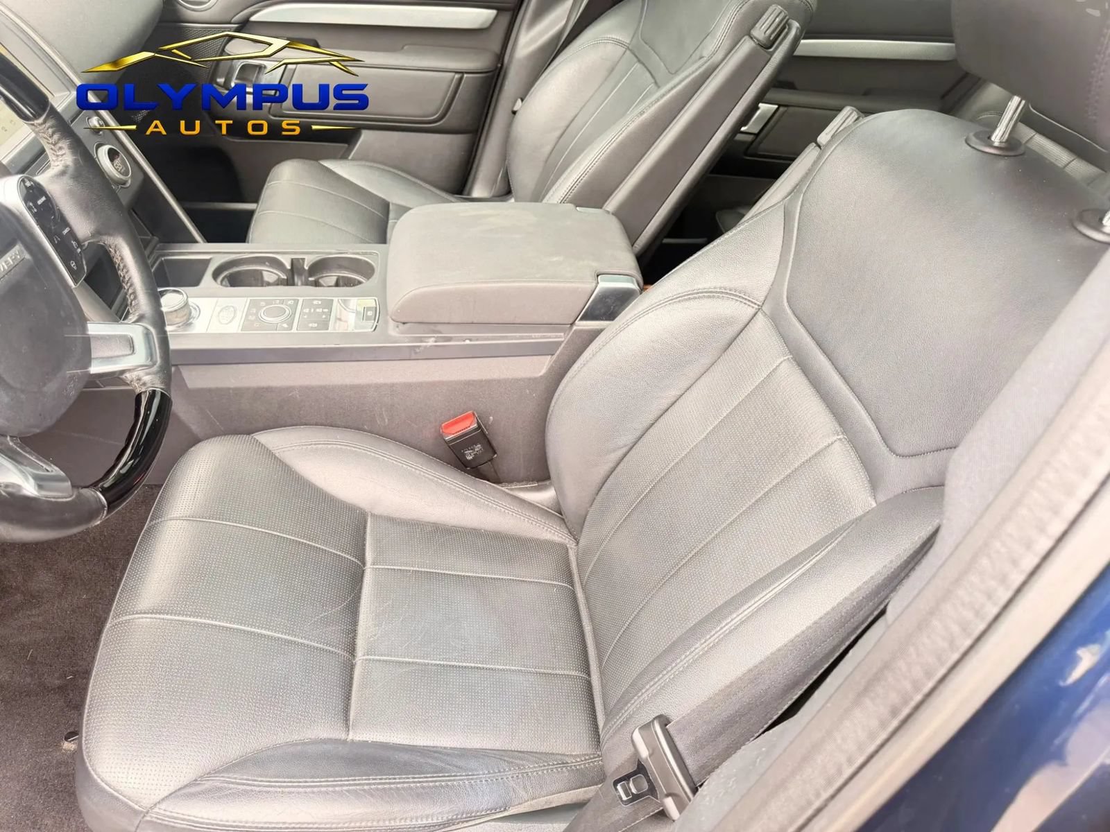Used 2020 Land Rover Discovery Landmark AWD/4WD image 15