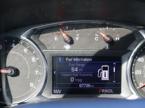 Used 2022 Chevrolet Equinox LT image 16