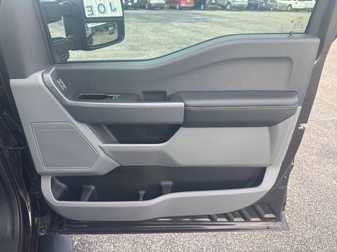 Used 2024 Ford F250 XL w/ STX Appearance Package image 23