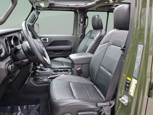 Certified 2021 Jeep Wrangler Unlimited Sahara w/ Cold Weather Group image 13