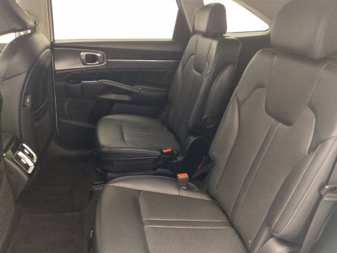 Used 2021 Kia Sorento SX FWD image 18