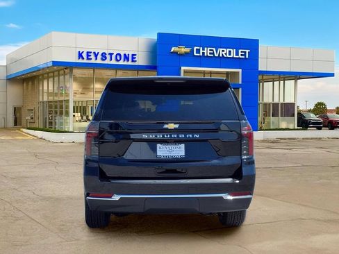New 2026 Chevrolet Suburban LS AWD/4WD image 5