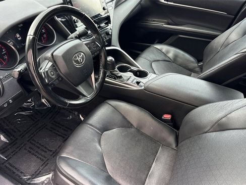 Used 2022 Toyota Camry XSE w/ Carpet Mat Package (TMS) image 10