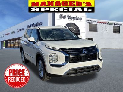 Used 2022 Mitsubishi Outlander ES