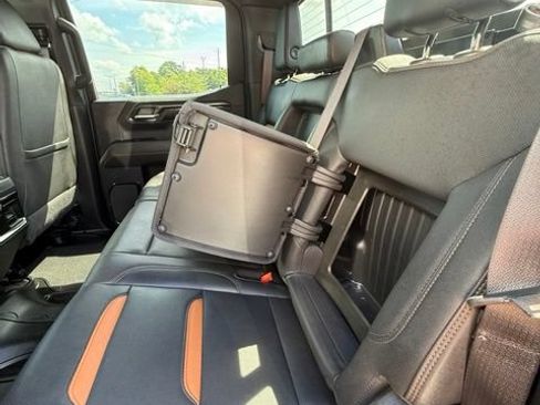 Used 2022 GMC Sierra 1500 AT4 w/ AT4 Preferred Package AWD/4WD image 28