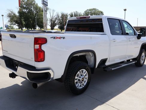 Used 2025 Chevrolet Silverado 2500 LT w/ Convenience Package AWD/4WD image 8