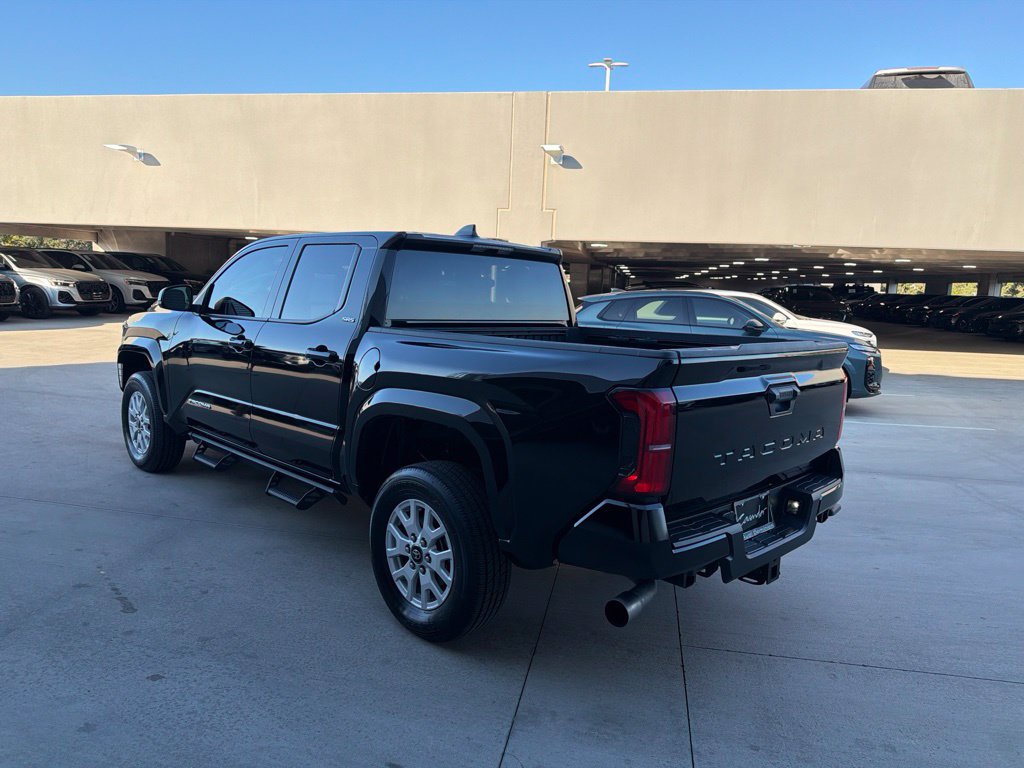 Used 2025 Toyota Tacoma SR5 RWD image 8