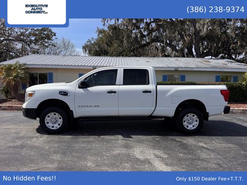 Used 2017 Nissan Titan S image 8