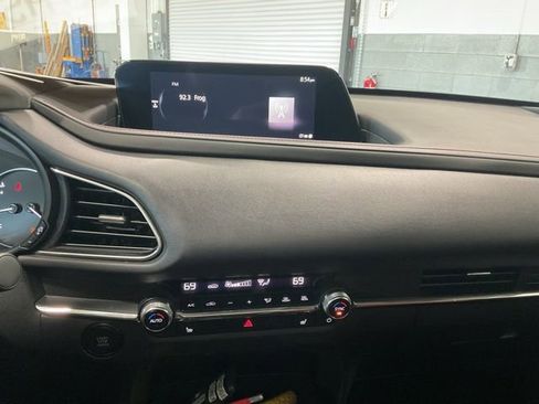 Used 2024 MAZDA CX-30 AWD 2.5 S w/ Preferred Package image 16