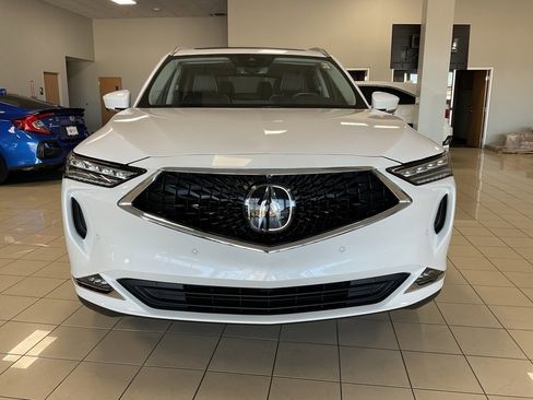 Used 2023 Acura MDX SH-AWD w/ Advance Package image 2