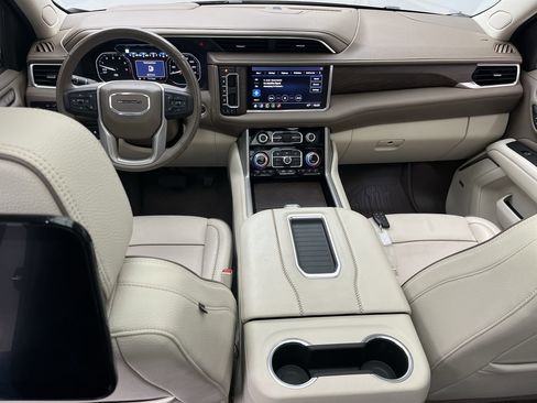 Certified 2021 GMC Yukon Denali w/ Denali Ultimate Package image 4