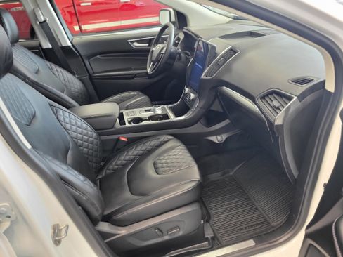 Used 2024 Ford Edge Titanium w/ Equipment Group 301A AWD/4WD image 13