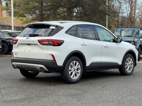 New 2026 Ford Escape Active image 4
