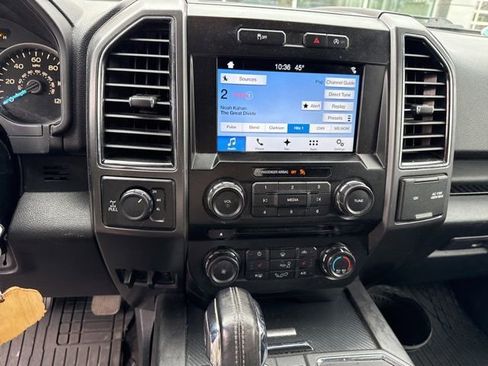 Used 2018 Ford F150 XLT w/ Equipment Group 302A Luxury AWD/4WD image 7