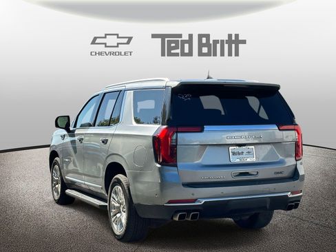 Certified 2025 GMC Yukon Denali AWD/4WD image 6