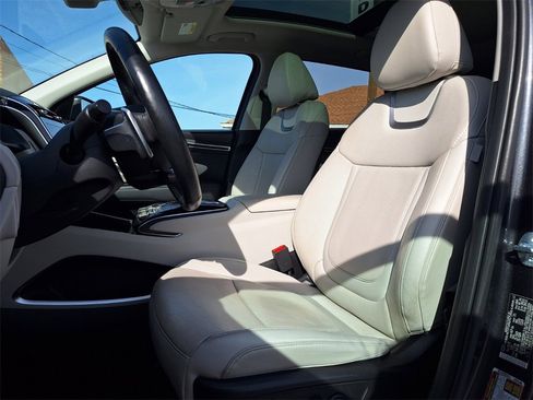 Used 2024 Hyundai Tucson Limited image 23