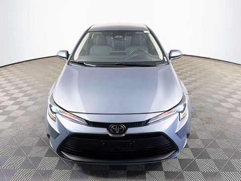Used 2024 Toyota Corolla LE FWD image 2