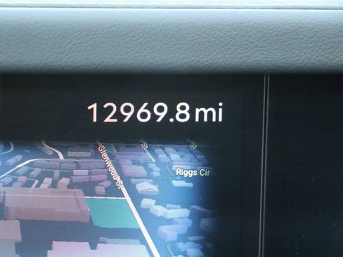 Used 2024 Lincoln Nautilus Reserve w/ Equipment Group 202A image 32