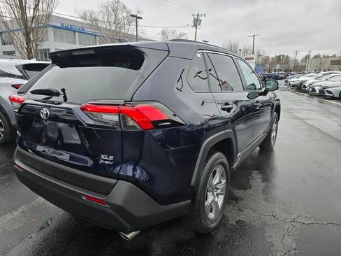 Used 2025 Toyota RAV4 XLE image 7