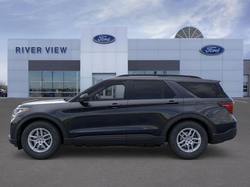 New 2026 Ford Explorer Active AWD/4WD image 3