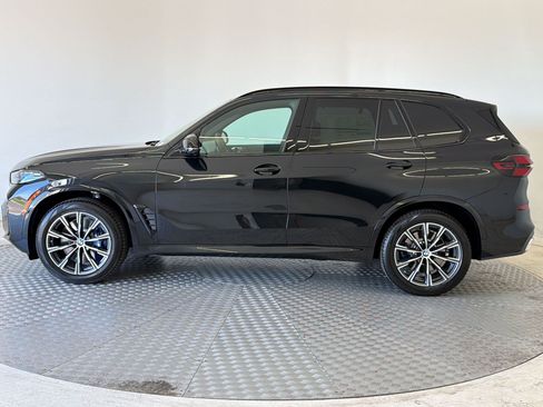 New 2026 BMW X5 M60i AWD/4WD image 2