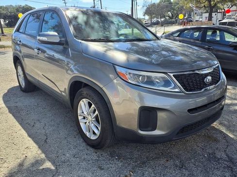 Used 2014 Kia Sorento LX AWD/4WD image 1