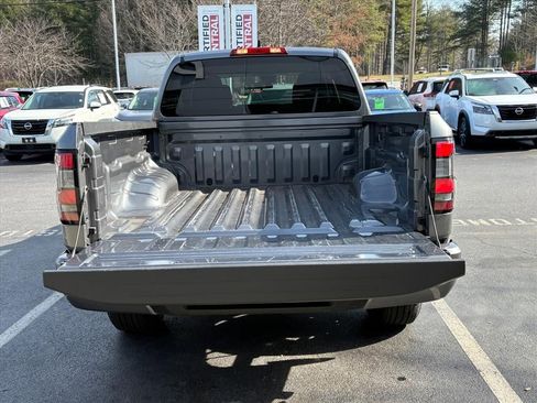 Certified 2025 Nissan Frontier SV image 26