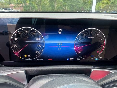 New 2026 Mercedes-Benz GLB 250 4MATIC image 13